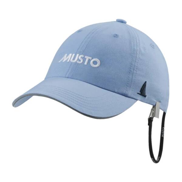 Cappellino ad asciugatura rapida Musto Essential Crew con protezione UV UPF 40+ e clip di fissaggio, colore sweet pea blue